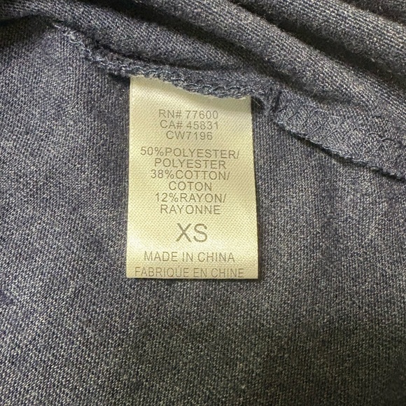 Chaser Brand Women’s XS Mini Ruffled Sleeve Navy Blue Dress NWT Rayon Blend Soft - Picture 5 of 6